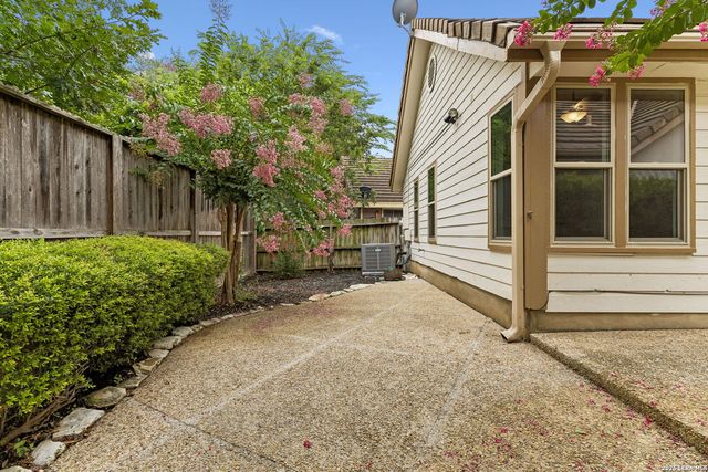 16806 Brookwood, San Antonio, TX 78248