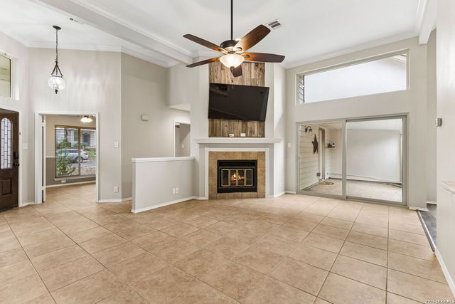 16806 Brookwood, San Antonio, TX 78248