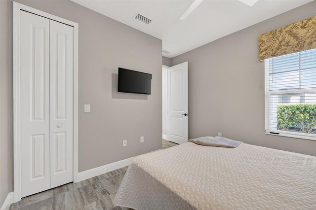 4412 STAR APPLE TERRACE, Bradenton, FL 34203