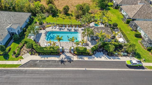 4412 STAR APPLE TERRACE, Bradenton, FL 34203