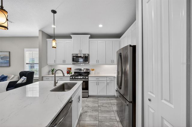 4412 STAR APPLE TERRACE, Bradenton, FL 34203