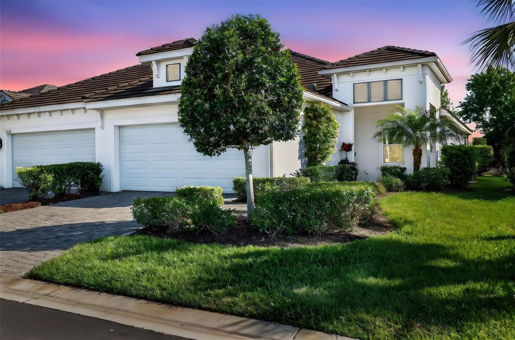 4412 STAR APPLE TERRACE, Bradenton, FL 34203