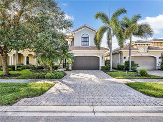 1365 Serrano CIR, Naples, FL 34105