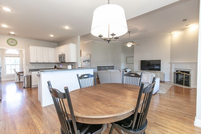 122 Buckhaven Dr, Hendersonville, TN 37075