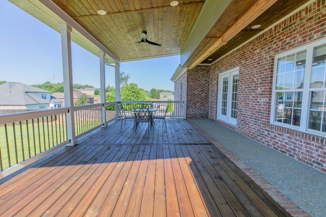 122 Buckhaven Dr, Hendersonville, TN 37075