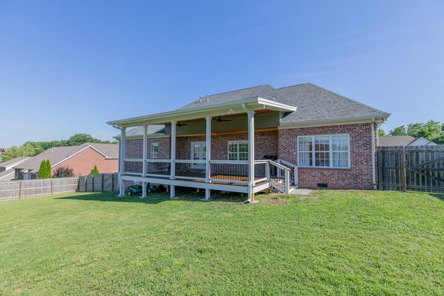 122 Buckhaven Dr, Hendersonville, TN 37075