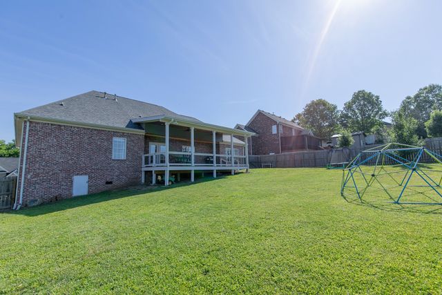 122 Buckhaven Dr, Hendersonville, TN 37075