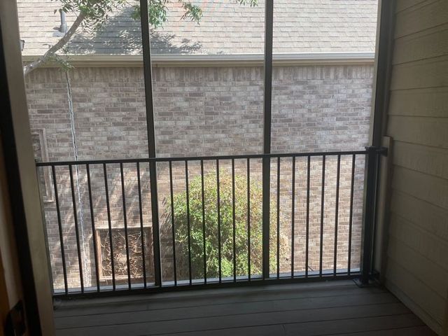 2444 Sunderland Lane, Lewisville, TX 75067