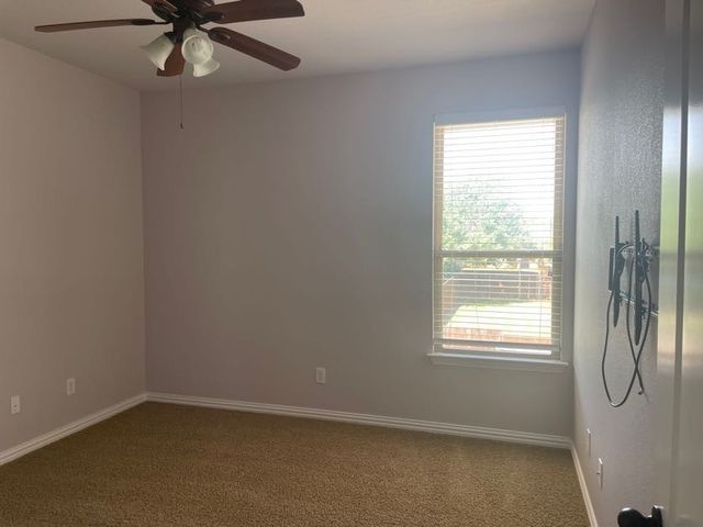 2444 Sunderland Lane, Lewisville, TX 75067