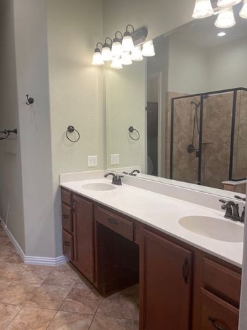 2444 Sunderland Lane, Lewisville, TX 75067