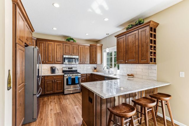 13905 W Virginia Avenue, Savage, MN 55378