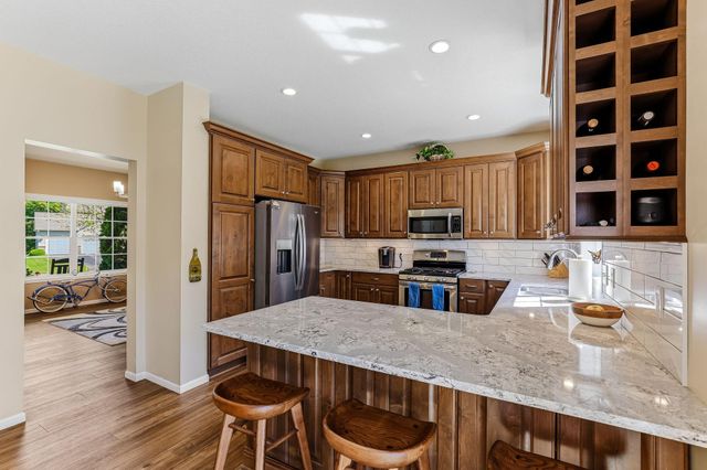 13905 W Virginia Avenue, Savage, MN 55378