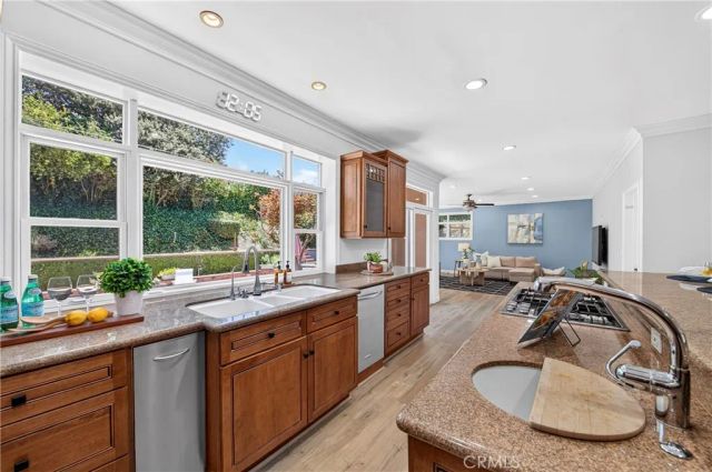 2816 Woodbine Avenue, Fullerton, CA 92835