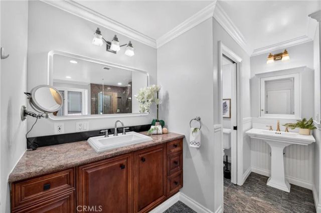 2816 Woodbine Avenue, Fullerton, CA 92835