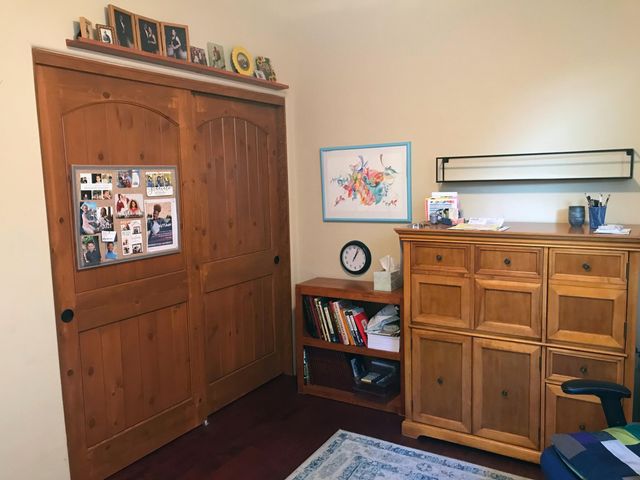 1835 Calle Barbarita NW, Albuquerque, NM 87107