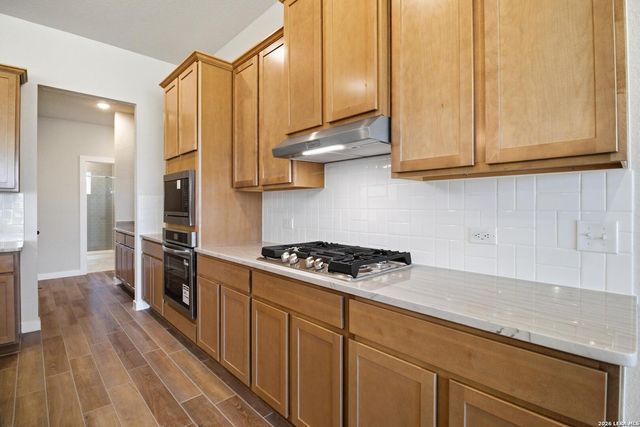 286 Firewheel Loop, Floresville, TX 78114