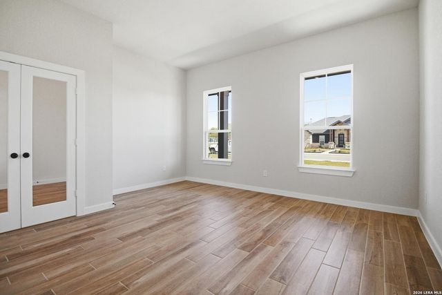 286 Firewheel Loop, Floresville, TX 78114