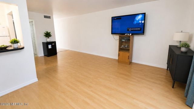 1500 VIRGINIA Avenue 209, Daytona Beach, FL 32114