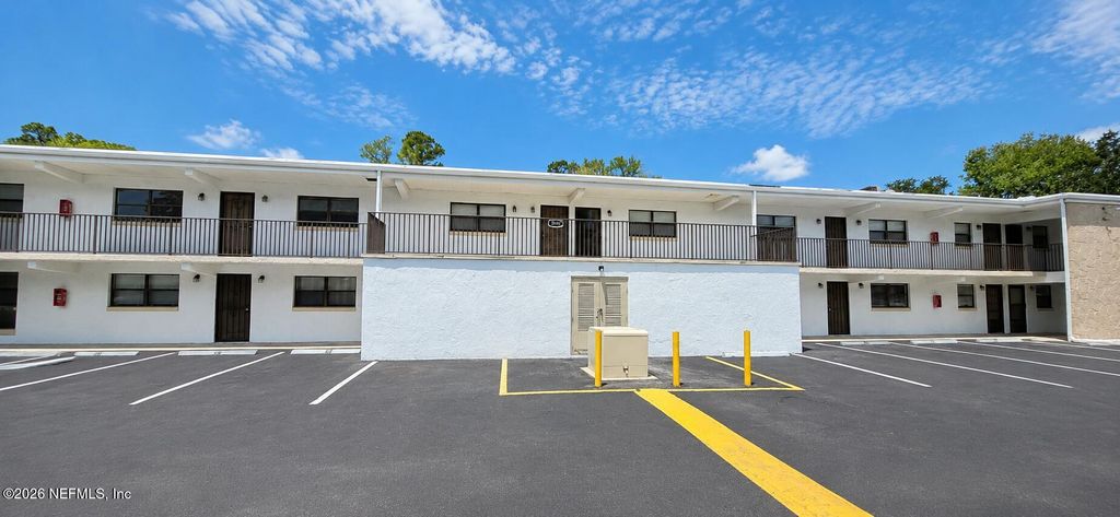 1500 VIRGINIA Avenue 209, Daytona Beach, FL 32114