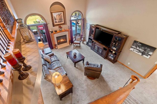 3110 SEAFARER WAY, Suamico, WI 54173