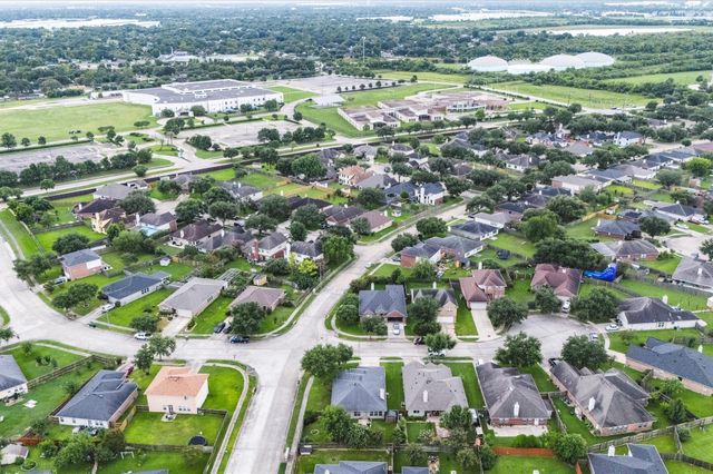 13419 Corinthian Pointe Drive, Houston, TX 77085