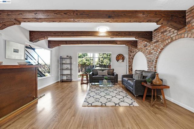 879 Via Seville, Livermore, CA 94550