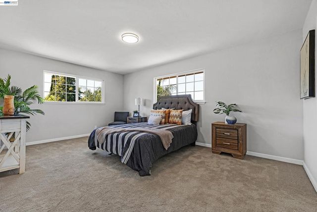 879 Via Seville, Livermore, CA 94550