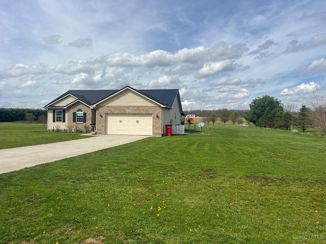 5087 Panhandle Road, New Vienna, OH 45159