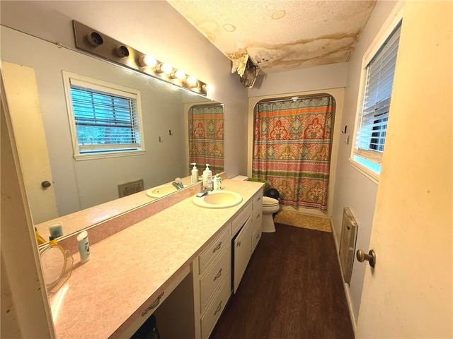 6113 Ayrin Rooke Lane, Blackshear, GA 31516