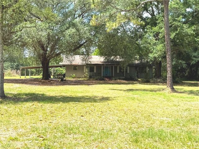 6113 Ayrin Rooke Lane, Blackshear, GA 31516