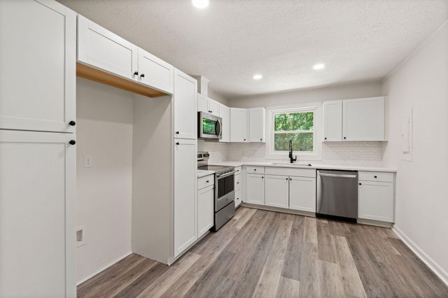506 Old Whiskey Road N, New Ellenton, SC 29809