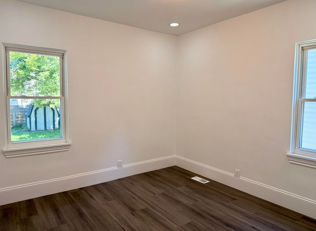 543 E Saratoga Street, Ferndale, MI 48220
