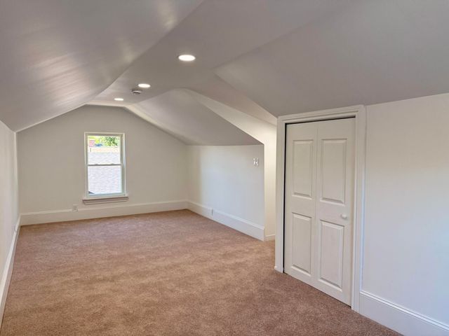 543 E Saratoga Street, Ferndale, MI 48220