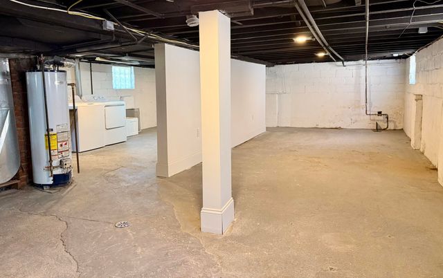543 E Saratoga Street, Ferndale, MI 48220