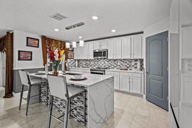 1381 SW Paar Drive, Port St. Lucie, FL 34953