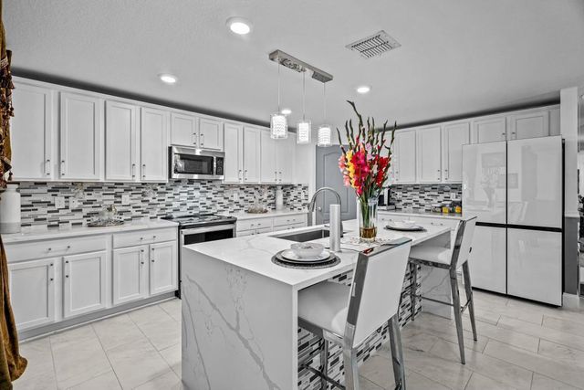 1381 SW Paar Drive, Port St. Lucie, FL 34953