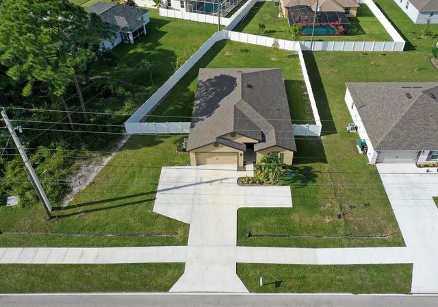 1381 SW Paar Drive, Port St. Lucie, FL 34953