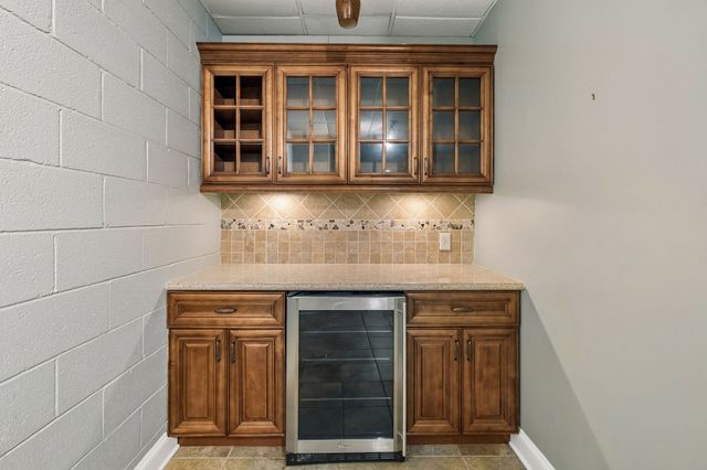 1006 Cynthia Trl, Goodlettsville, TN 37072