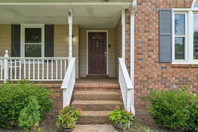 1006 Cynthia Trl, Goodlettsville, TN 37072