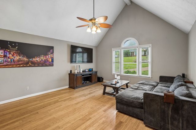 1006 Cynthia Trl, Goodlettsville, TN 37072