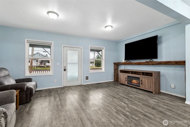 1484 Main Street, Buckley, WA 98321