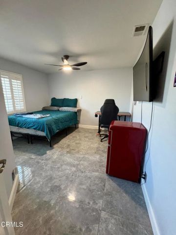 1940 Kensington Lane, Oxnard, CA 93030