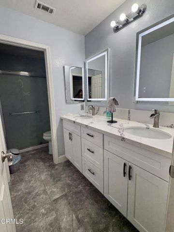 1940 Kensington Lane, Oxnard, CA 93030