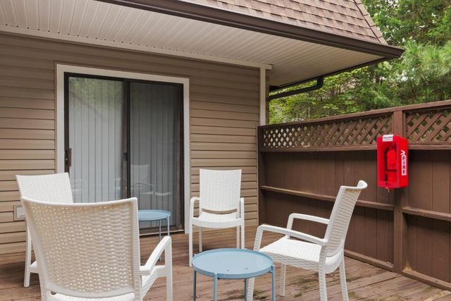 334 Summerwalk Circle, Chapel Hill, NC 27517