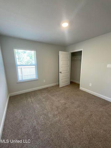 18559 Water Oak Way, Biloxi, MS 39532