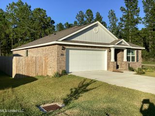 18559 Water Oak Way, Biloxi, MS 39532