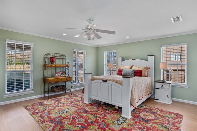 120 Preston Bay Circle, Benton, LA 71006