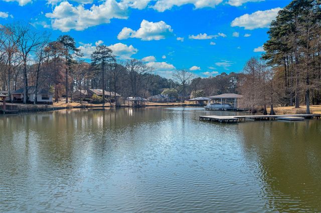 120 Preston Bay Circle, Benton, LA 71006