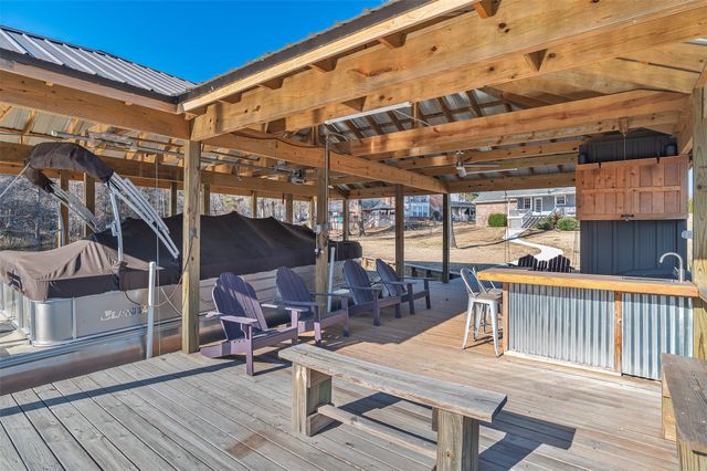 120 Preston Bay Circle, Benton, LA 71006