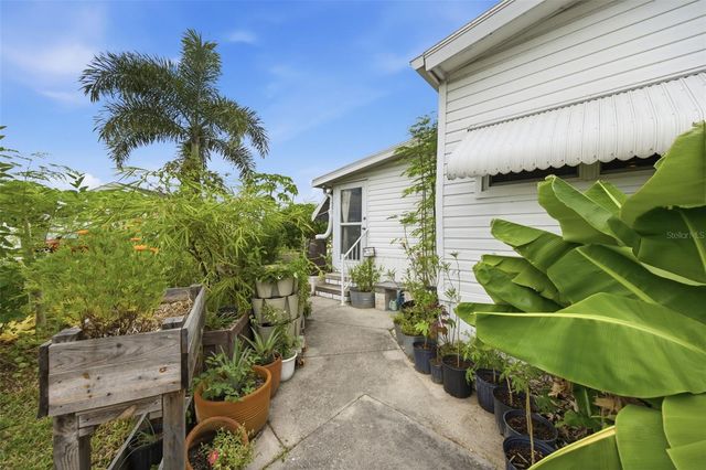 2215 73RD STREET E 162, Palmetto, FL 34221